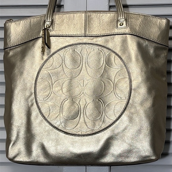 Coach Laura Signature Poppy, Leather Tote with tags - Picture 1 of 10